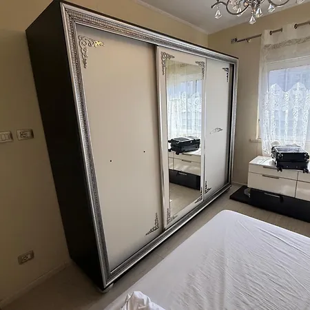 Washingtonian International Ventures Shpk * Durrës