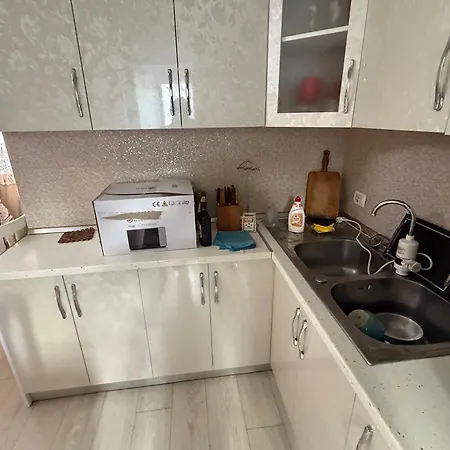 Apartment Washingtonian International Ventures Shpk